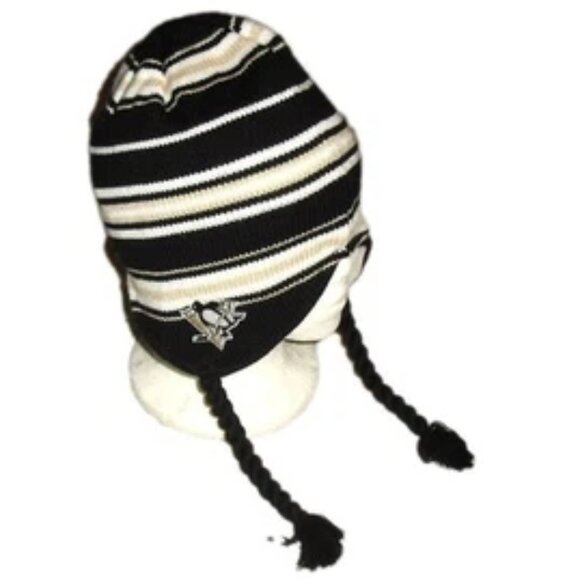Pittsburgh Penguins Mens Adult Tassels Beanie Winter Hat Cap New Nhl - Picture 1 of 3